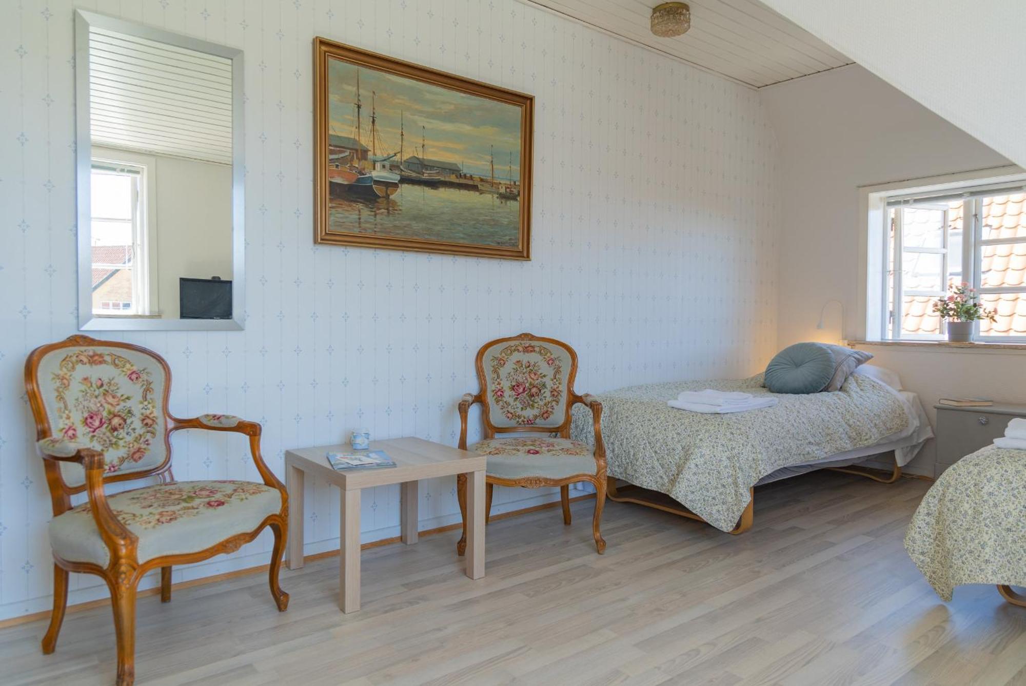 Pension Slaegtsgaarden Allinge-Sandvig Dış mekan fotoğraf