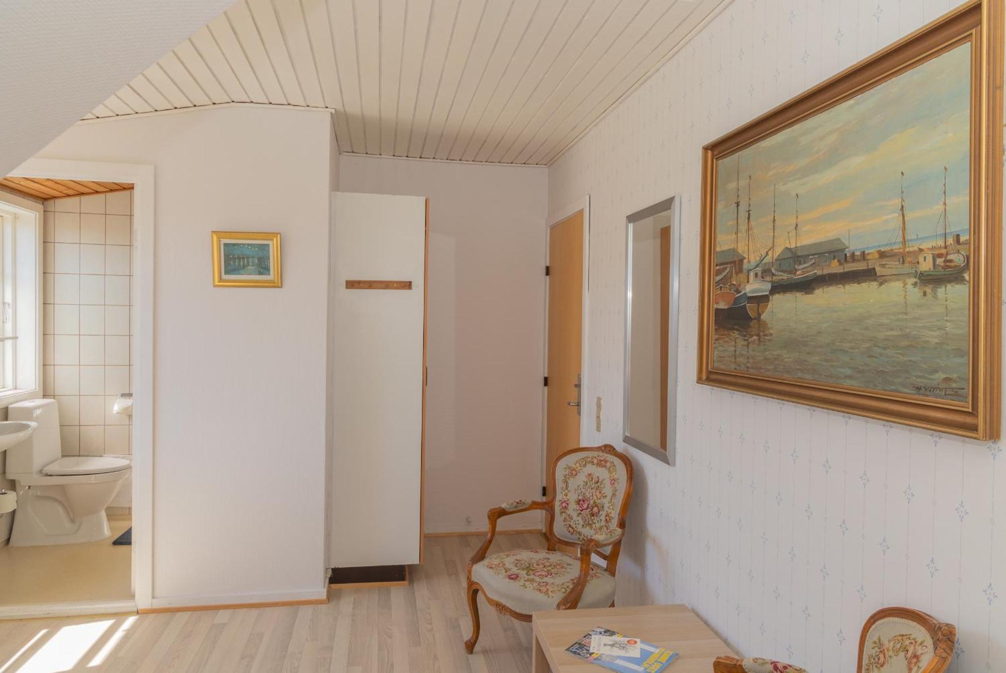 Pension Slaegtsgaarden Allinge-Sandvig Dış mekan fotoğraf